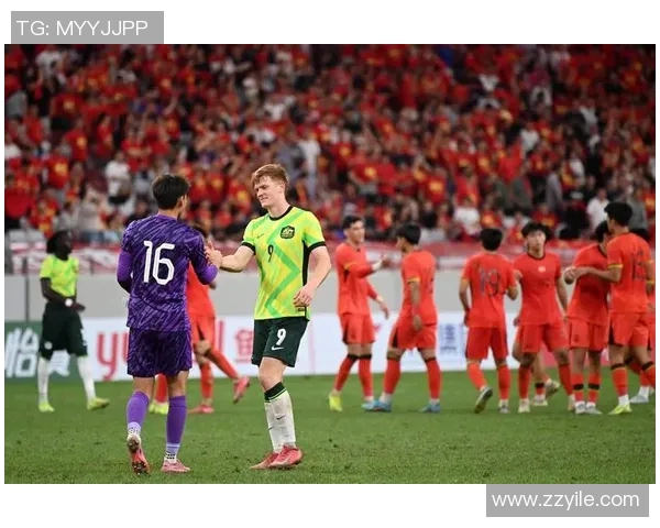 足球明星的职业发展之路从青训到巅峰的成长与挑战