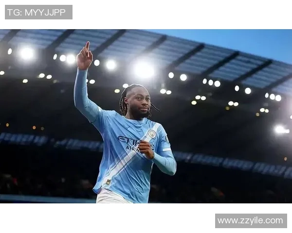 NUM7号足球明星的传奇之路与背后的奋斗故事揭秘